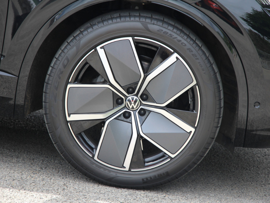 2025 Volkswagen Touareg