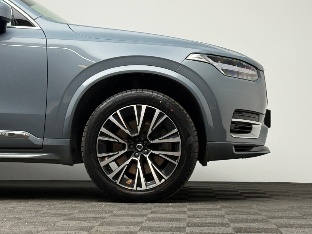 2023 Volvo XC90
