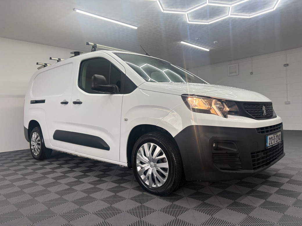 2021 Peugeot Partner