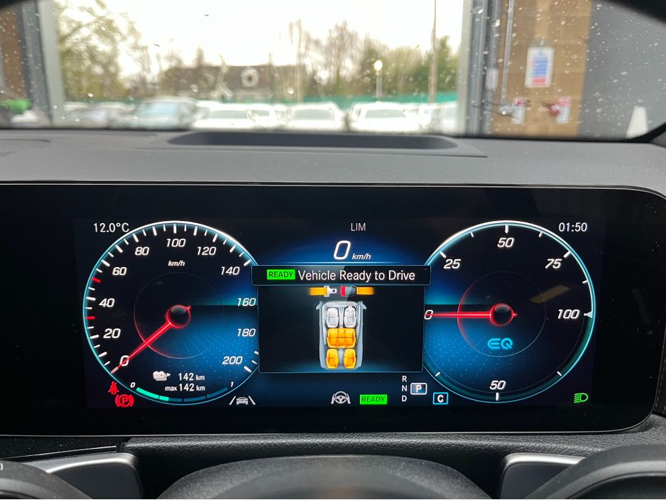 2023 Mercedes-Benz EQB