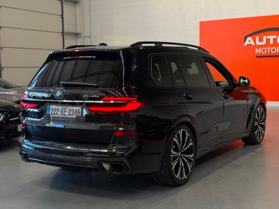 2022 BMW X7