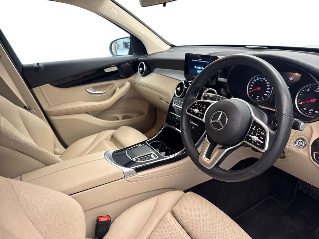 2022 Mercedes-Benz GLC Class
