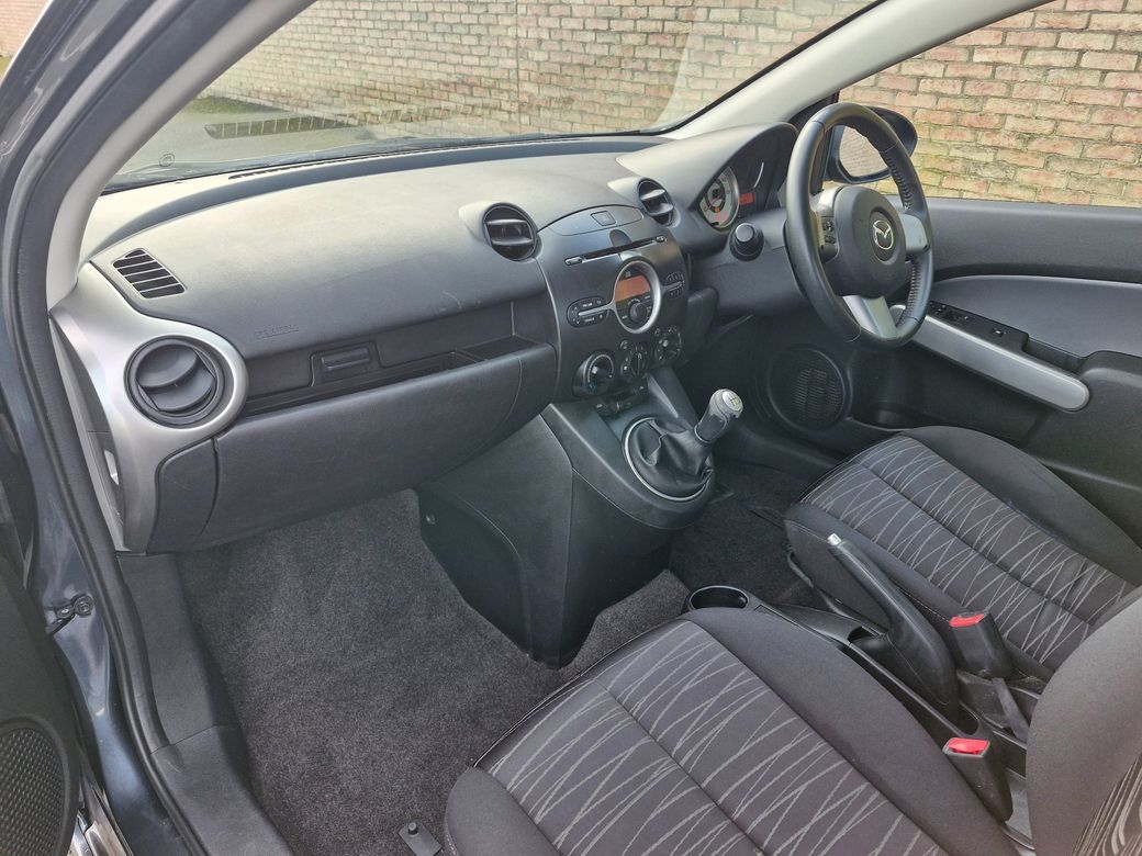 2010 Mazda Mazda2