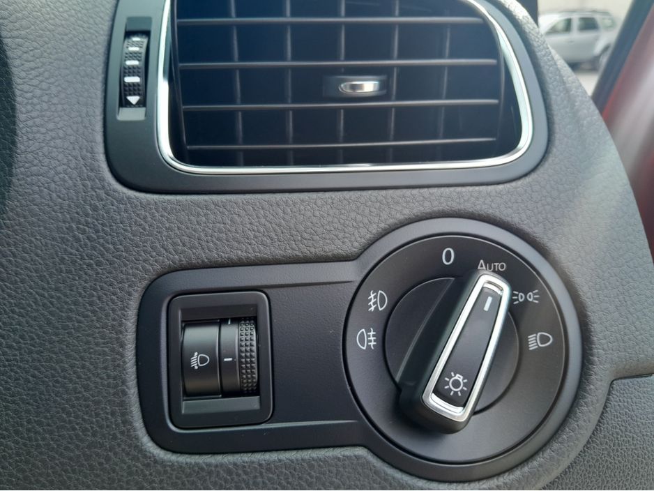 2016 Volkswagen Polo