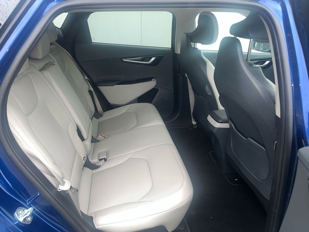 2023 Kia EV6