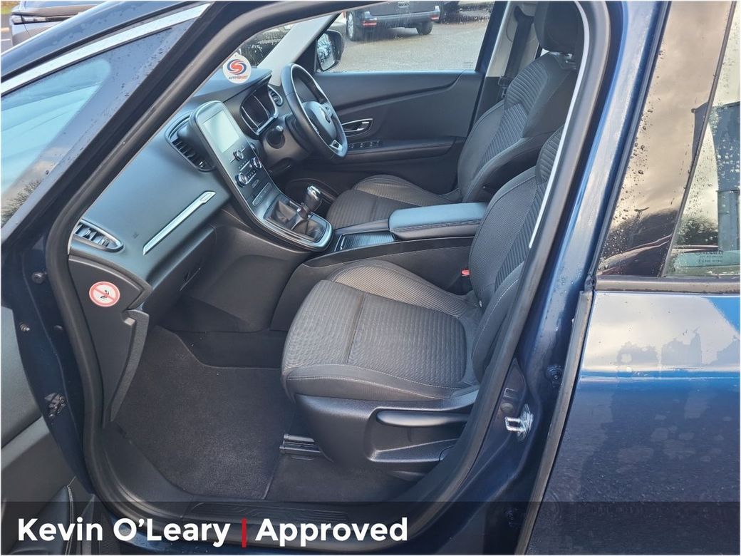 2020 Renault Grand Scenic