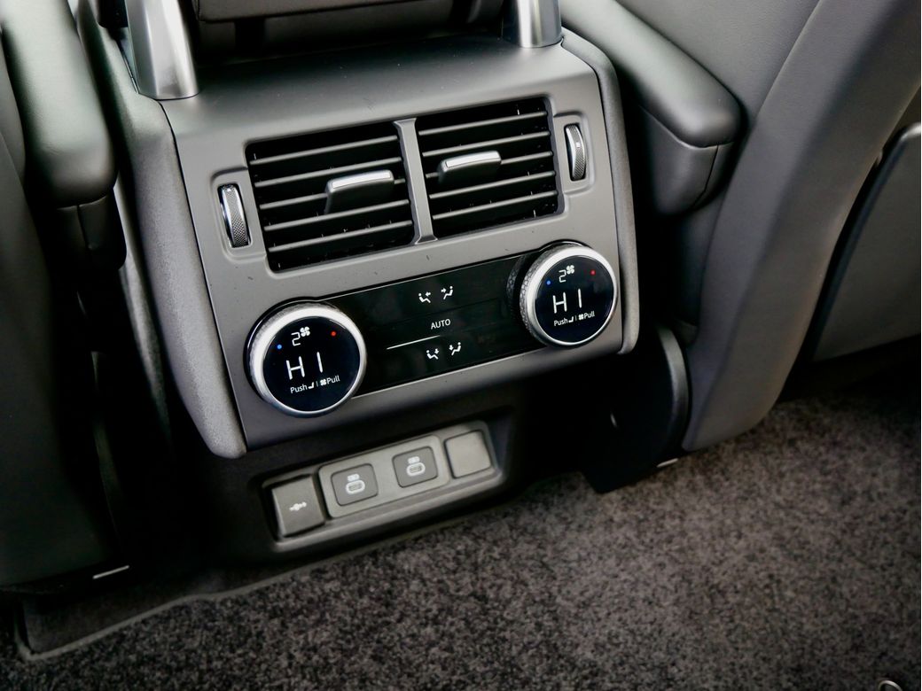 2025 Land Rover Discovery