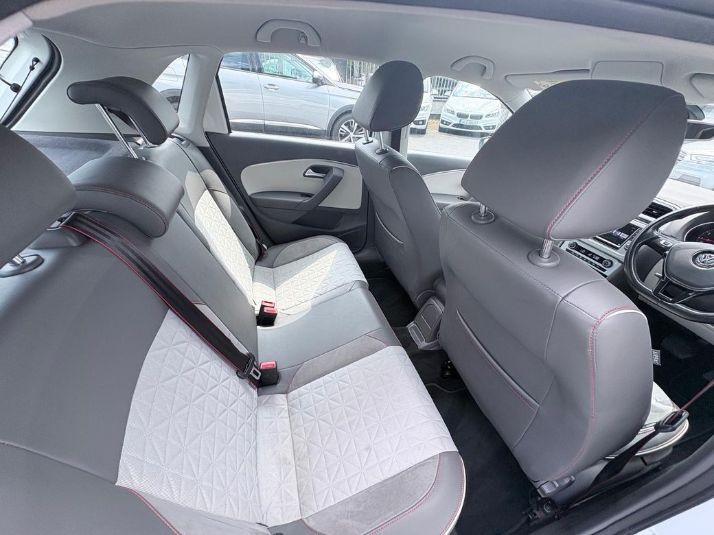 2017 Volkswagen Polo