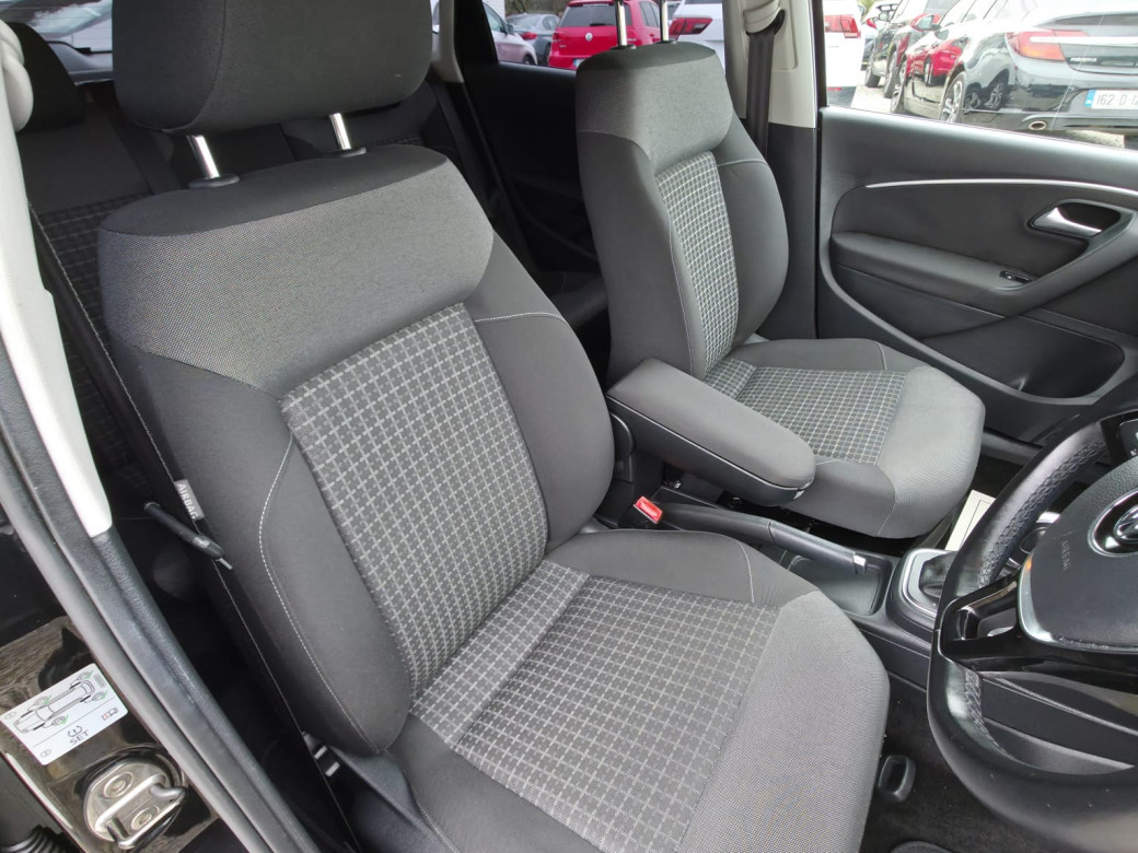 2016 Volkswagen Polo