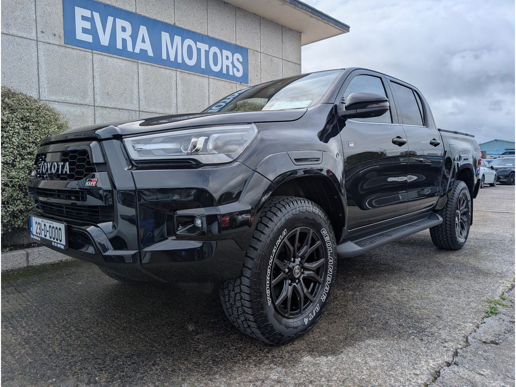 2023 Toyota Hilux