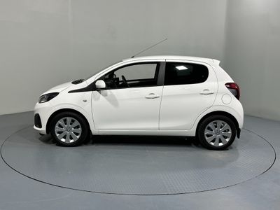 vehicle for sale from Nyhan Motors