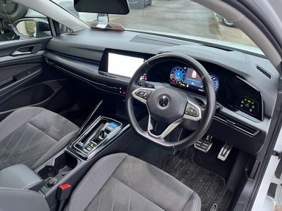 2022 Volkswagen Golf