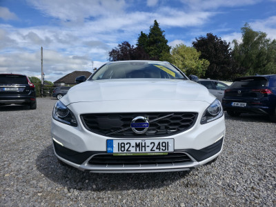 2018 Volvo V60 Cross Country