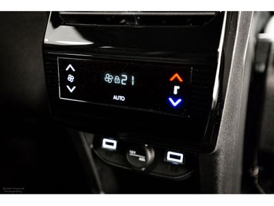 2025 Peugeot 5008