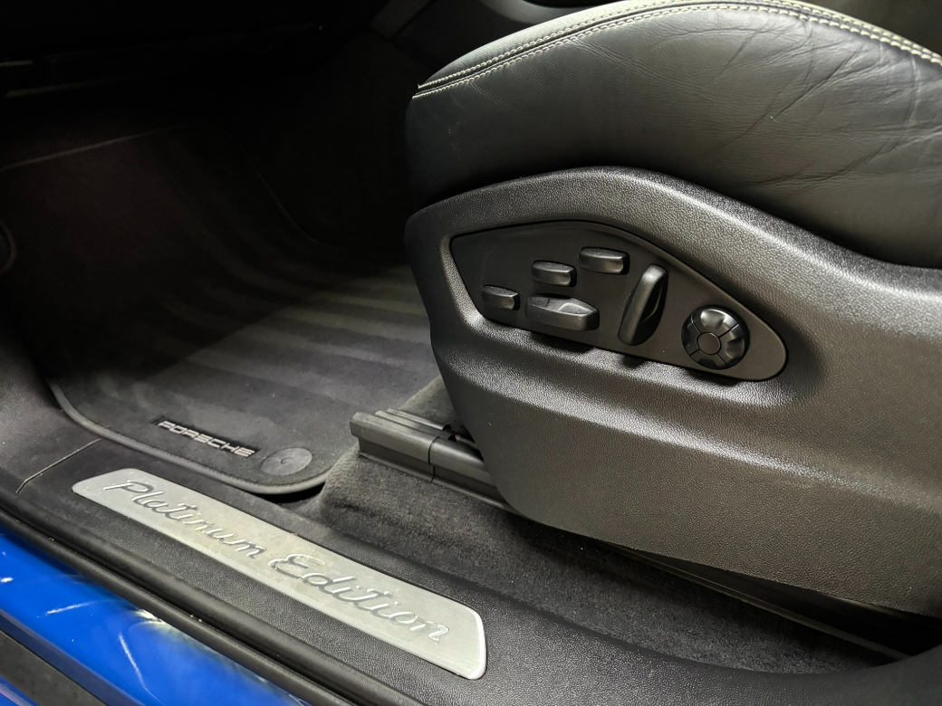 2023 Porsche Cayenne
