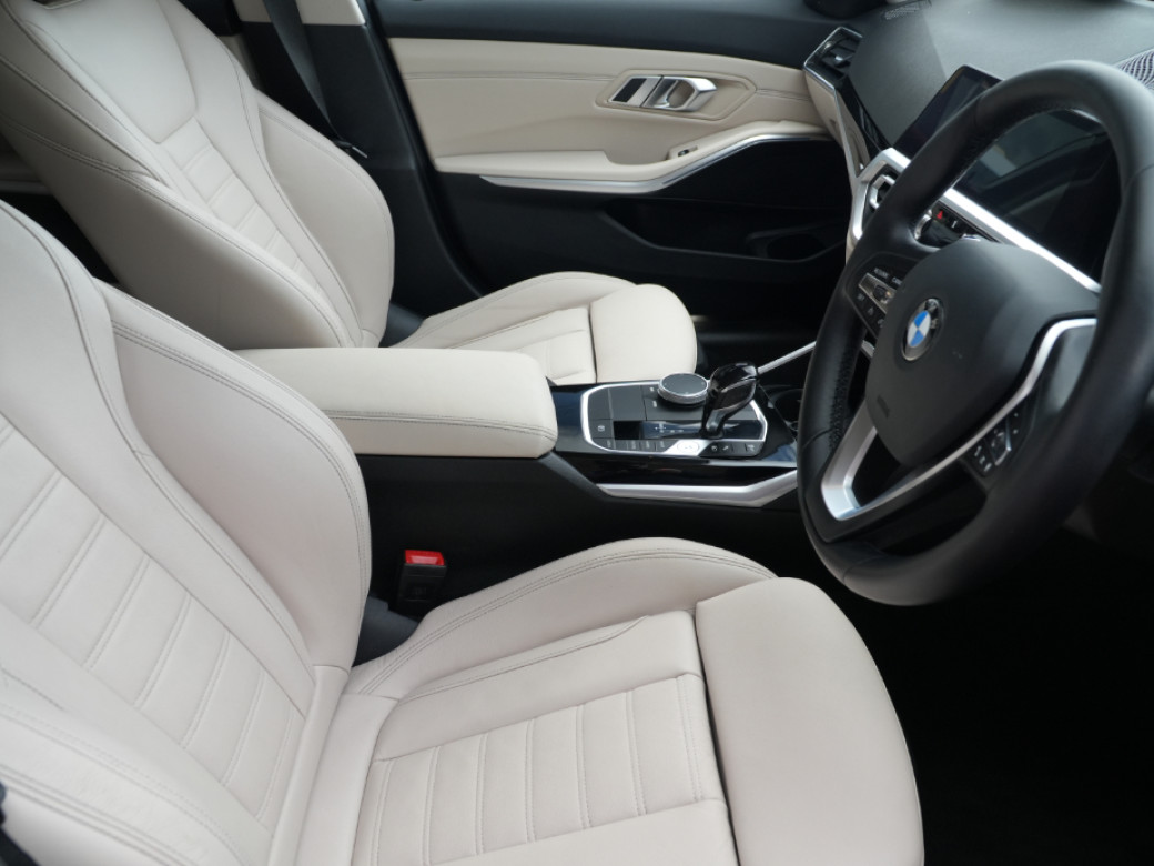 2021 BMW 3 Series