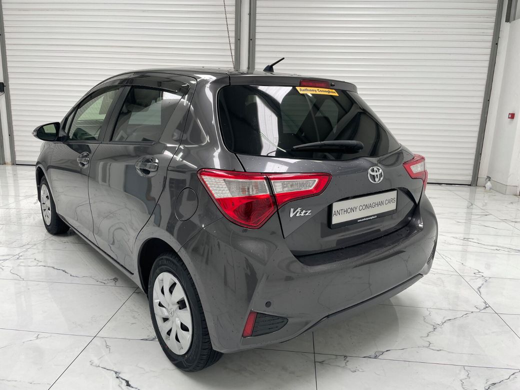 2017 Toyota Vitz
