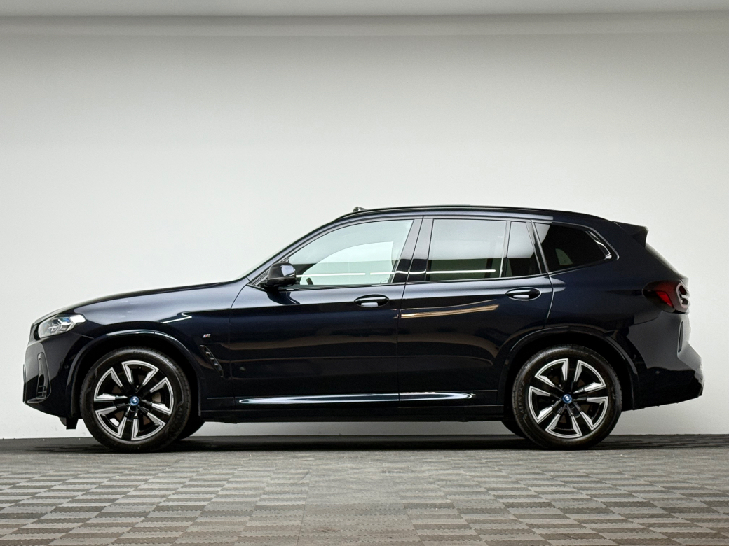 2024 BMW iX3