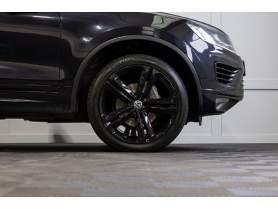 2018 Volkswagen Touareg