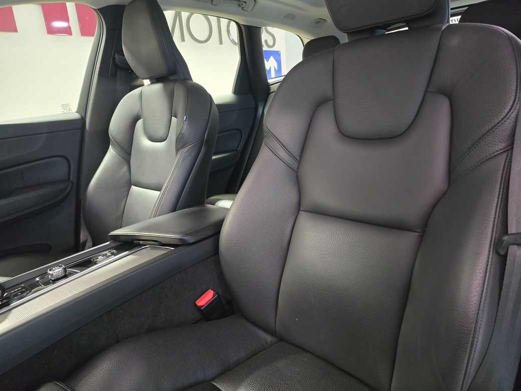 2023 Volvo XC60
