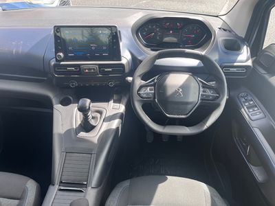 2024 Peugeot Rifter