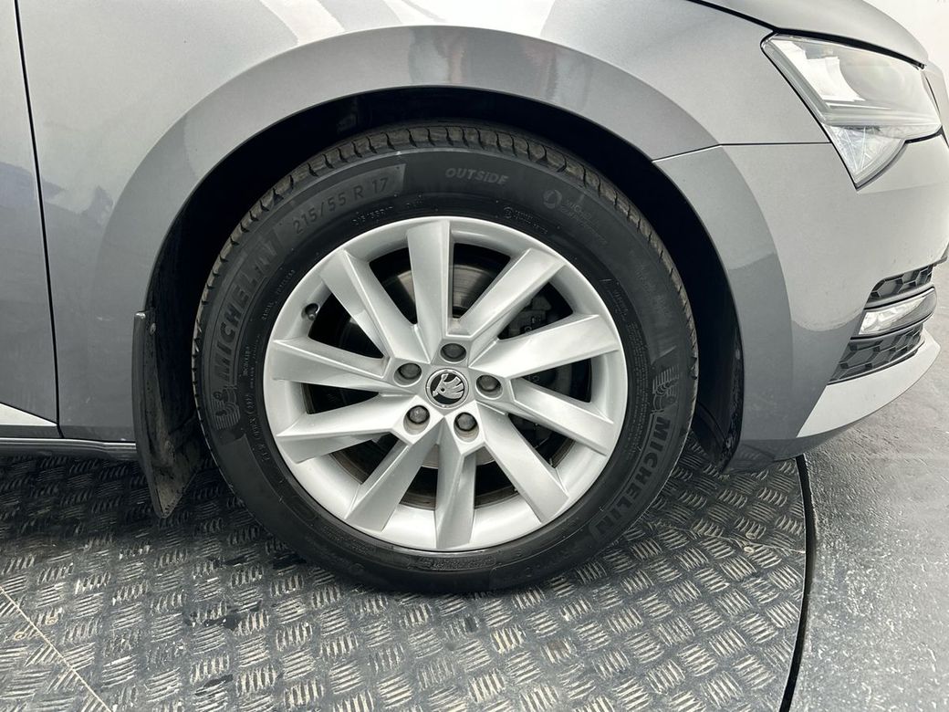 2022 Skoda Superb