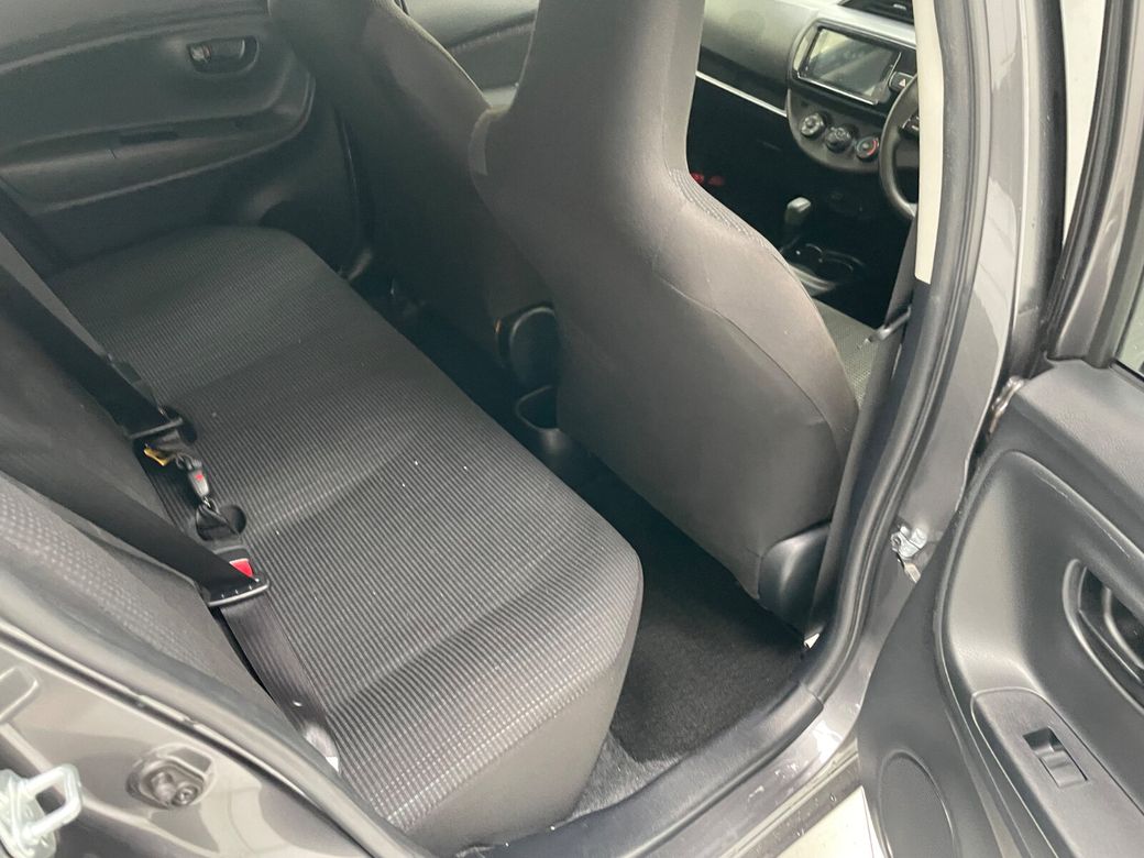 2017 Toyota Vitz