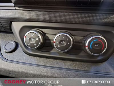 2026 Nissan Primastar