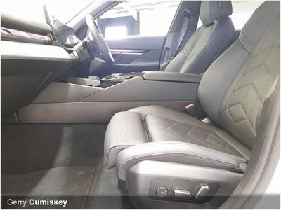 2025 BMW i5