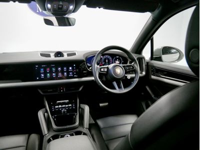 2024 Porsche Cayenne