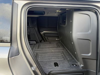 2024 Land Rover Defender