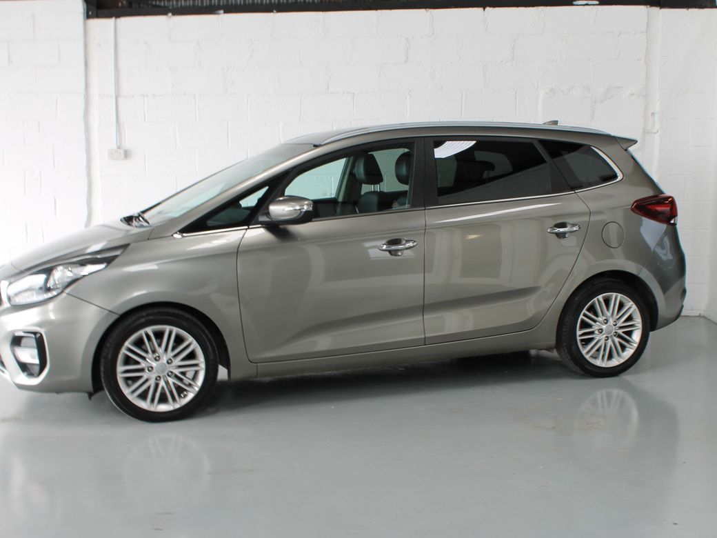 2018 Kia Carens