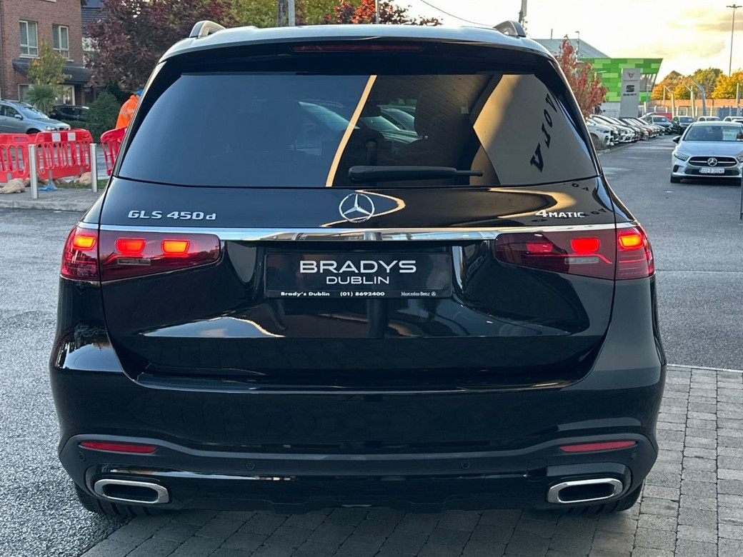 2025 Mercedes-Benz GLS