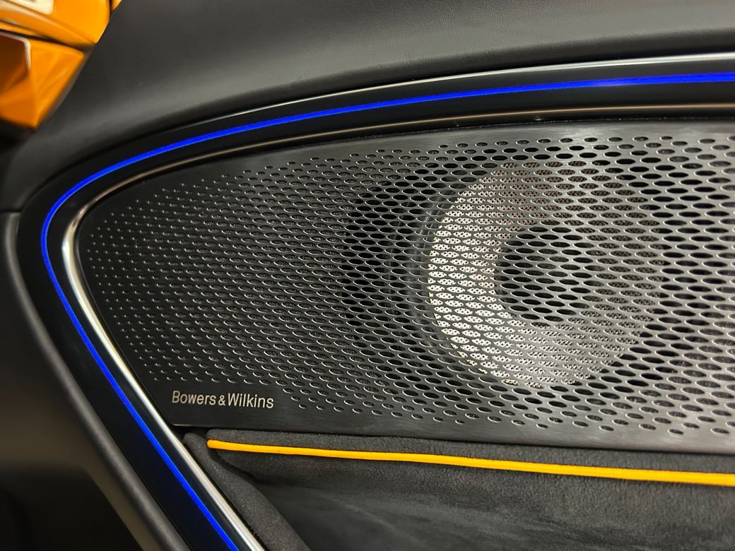 2023 McLaren Artura