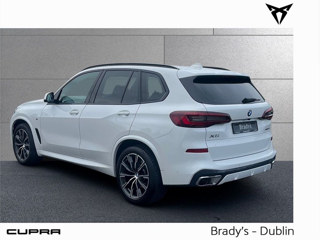 2023 BMW X5