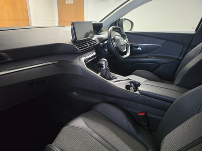 2021 Peugeot 3008