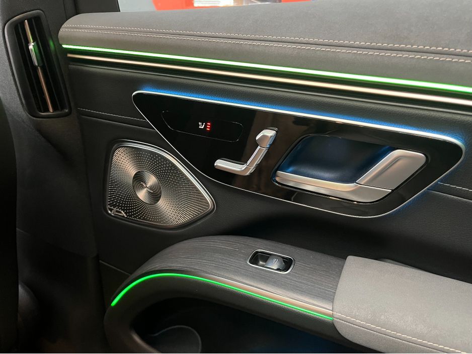 2023 Mercedes-Benz EQS