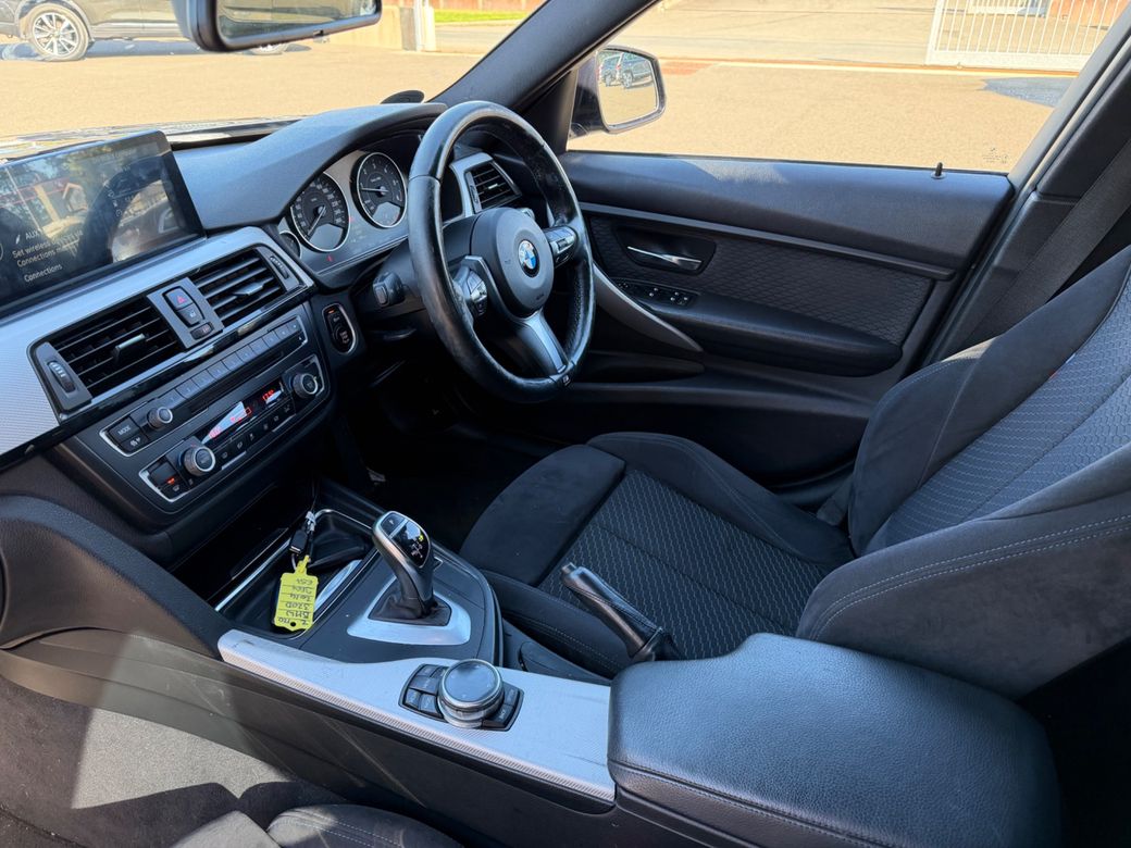 2014 BMW 320