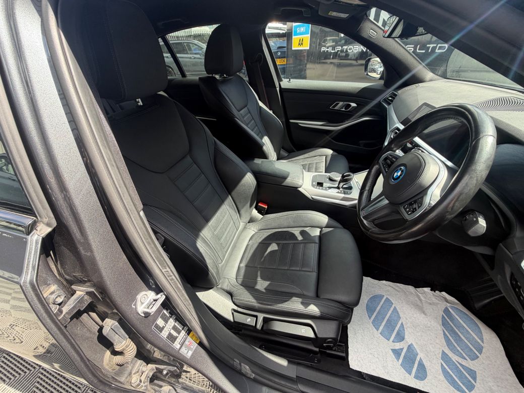 2022 BMW 3 Series