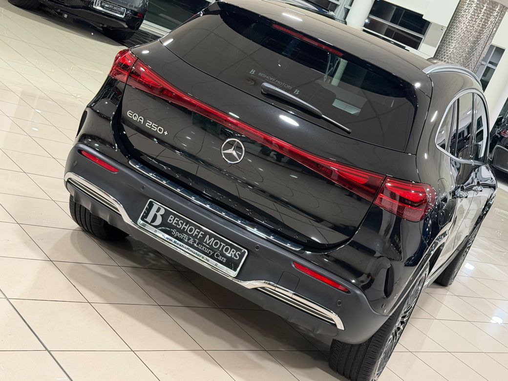 2025 Mercedes-Benz EQA