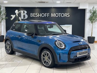 2022 Mini Hatch