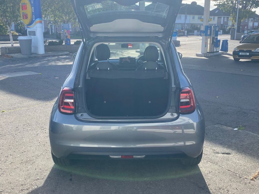 2025 Fiat 500e