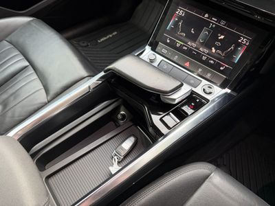 2020 Audi e-tron