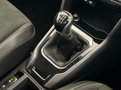 2023 Volkswagen T-Roc