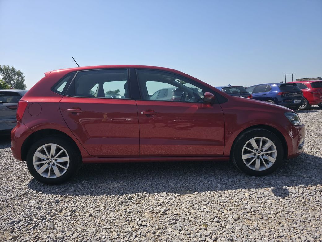 2015 Volkswagen Polo