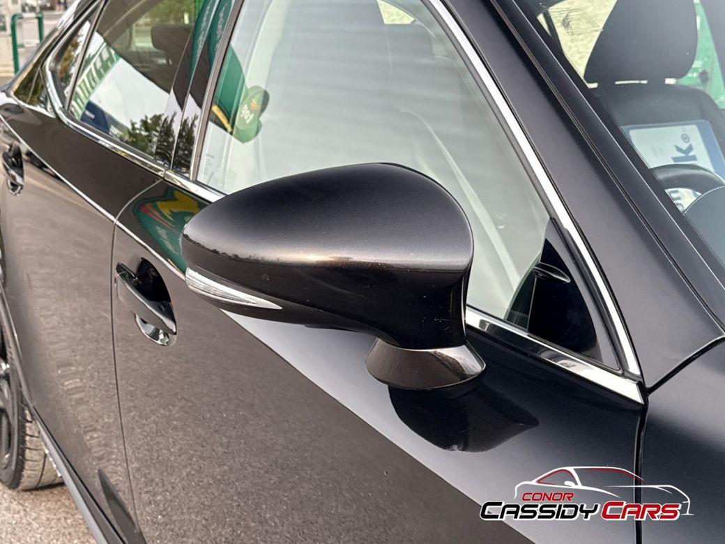 2016 Lexus IS