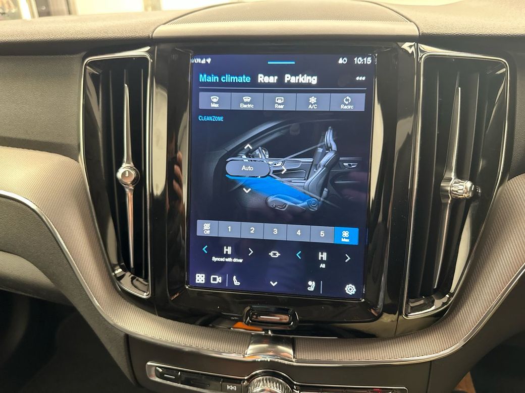 2022 Volvo XC60