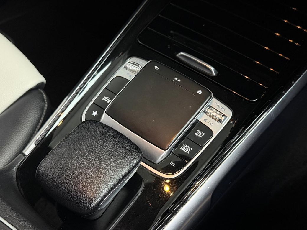 2020 Mercedes-Benz GLB Class
