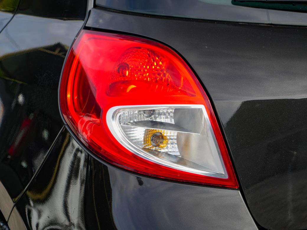 2012 Renault Clio