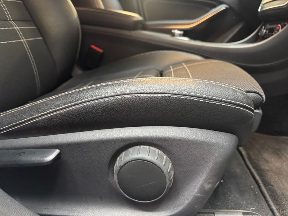 2016 Mercedes-Benz CLA Class